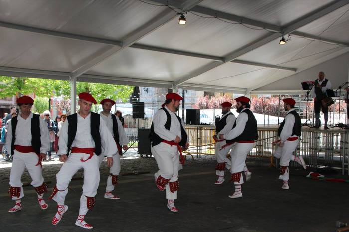 Jendetza eta giro ona nagusi 35 1494849336148