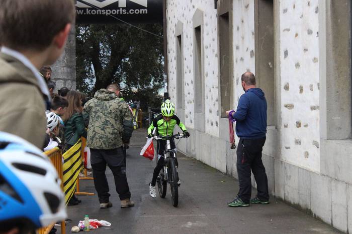 Danbor-hotsak, barraskilo ka 19 1524945292373