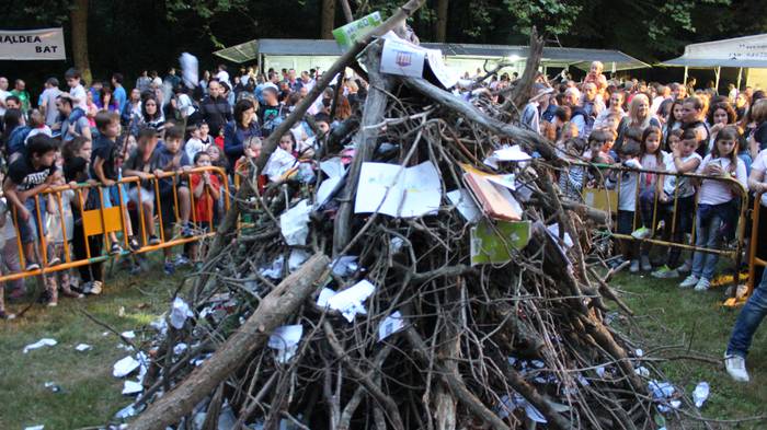 Hainbat txokotan ospatu zitu 71 1498328123056