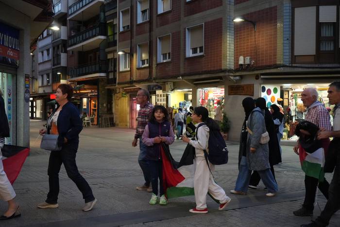 Giza katea osatu dute Gazako 29 1759863780836