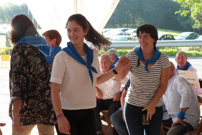 Auzokide ugarik hartu zuten  102 1506366983231