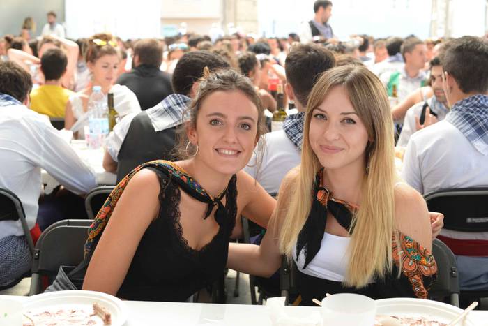 Aldai plaza txiki geratu da  41 1503894030161