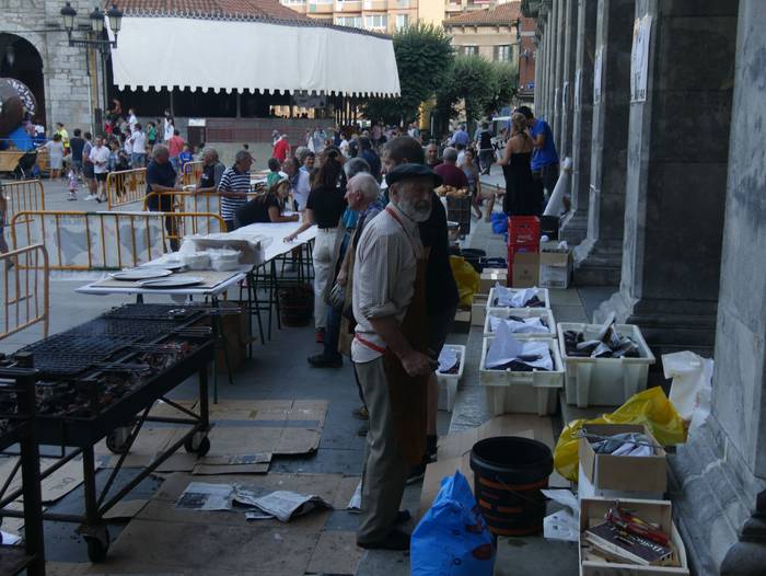 Arabako Herri kirolen txapel 38 1661622419080