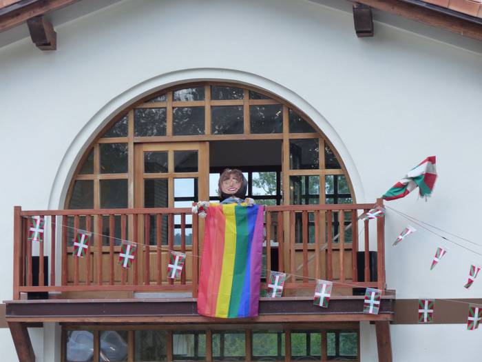 Auzokidenetzako eskaintza iz 69 1500412794910