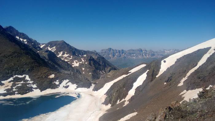 Pirinioetako Gr11 bidea egit 10 1497961967704