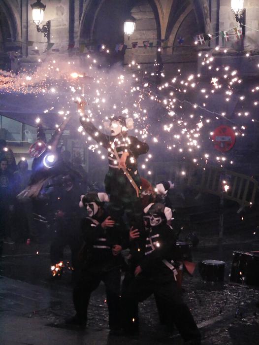 Bihotzaren erreketarekin ama 32 1526280506634