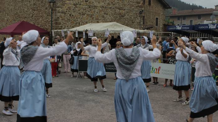 David Secok babestu du Okond 24 1499520869170