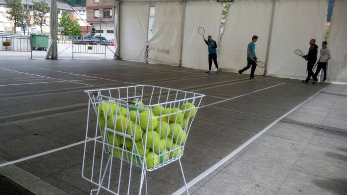 Jende ugarik hartu zuen part 4 1495522850179