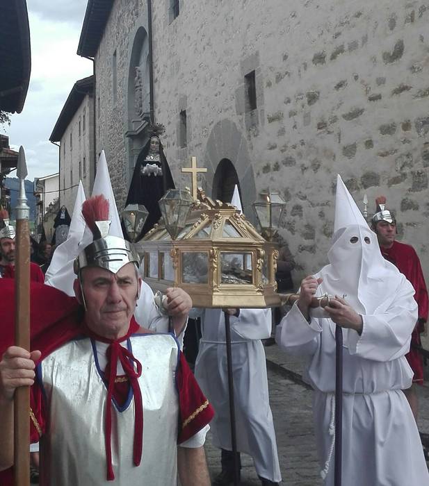 Artziniegako prozesioak