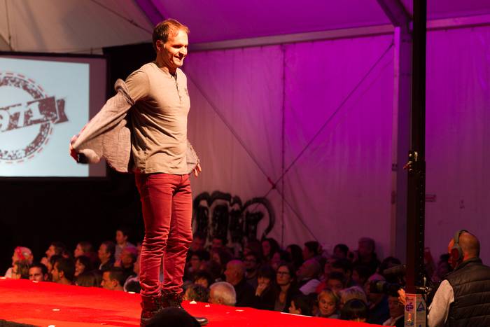 Laudioarrak izan ziren model 164 1508743570796