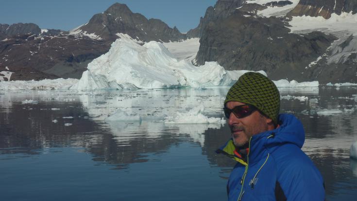 [UDARIKLIK] Groenlandian eskalatzeko icebergak ekidin behar izan ditu Zigor Egiak
