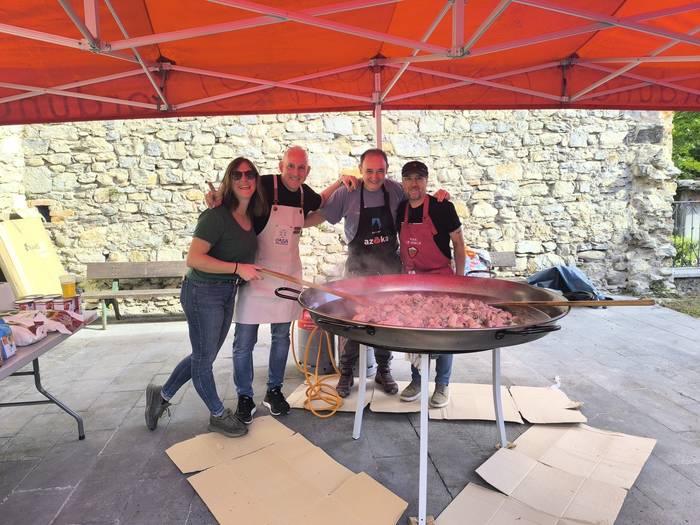 Auzo giroan gozatu dituzte M 17 1759049348563