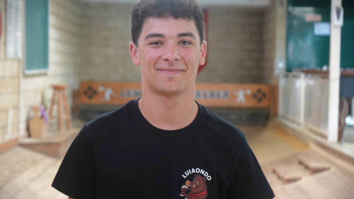 "Jendeak egunean zehar egiten diren ekintzetan ere parte hartzea sustatuko dugu Sakana kuadrillan"