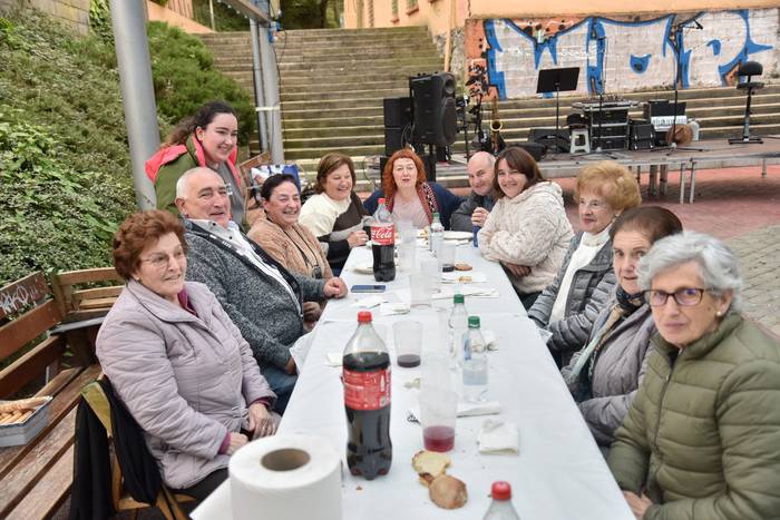 Indaba artean igaro dute II. 65 1731930756130