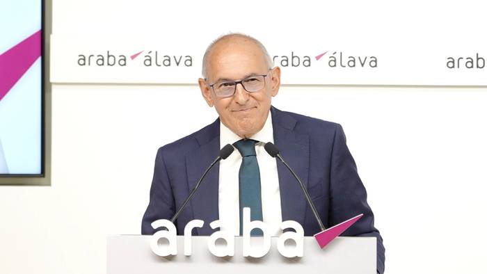 Ramiro Gonzalezek osagai nahiko ikusten ditu Aiaraldeko industriaren gaineko “akordio zabala” lortzeko