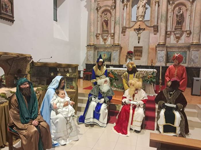 Hiru Errege Magoek ilusioz b 83 1767729390422