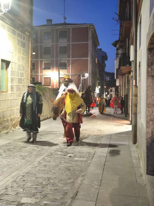 Hiru Errege Magoek ilusioz b 52 1767728434982