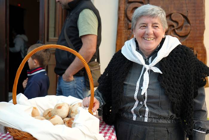 Antzinako ohiturak belaunald 3 1775920351221