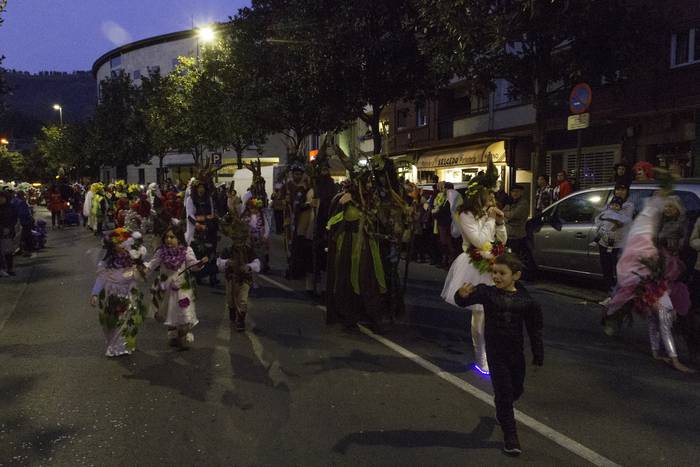 Mozorro koloretsuek ziprizti 65 1488199087334