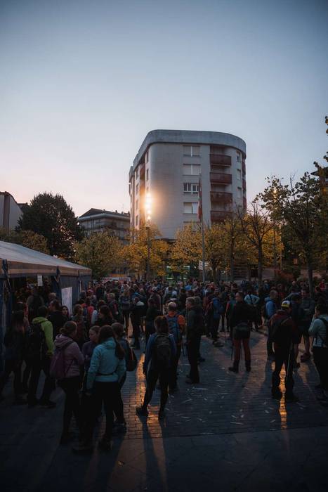 Gorobel Ibilaldiak ehuna men 25 1762257266059