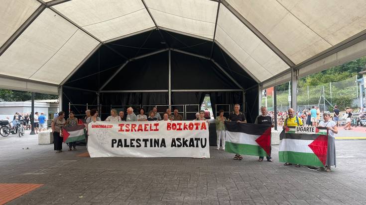 Palestina gogoan hasi dituzte Ugarteko Jaiak