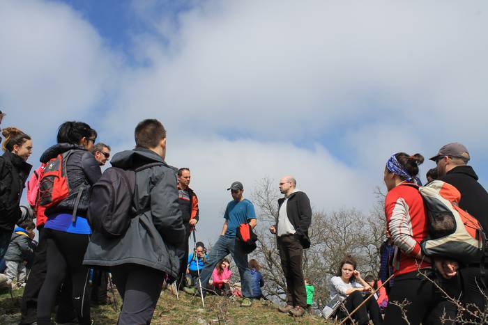 Jende ugarik parte hartu zue 37 1490025022219