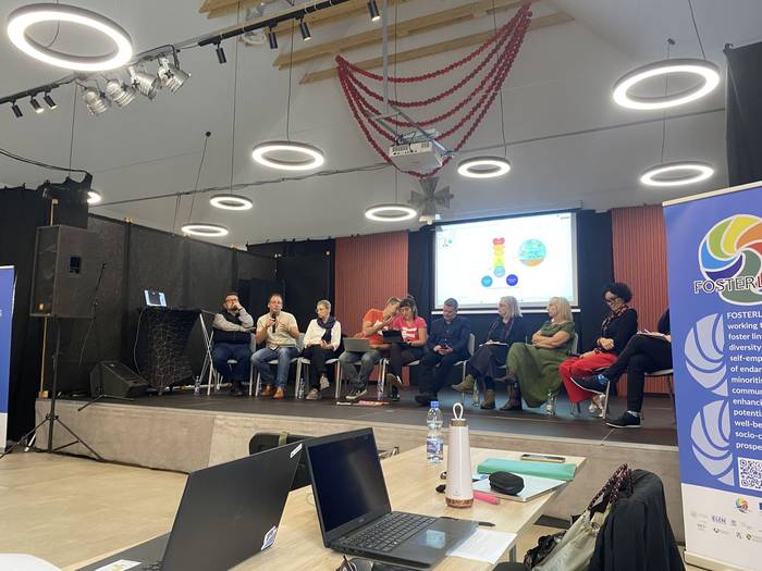 Eletik alera, Europako hizku 32 1759330582623