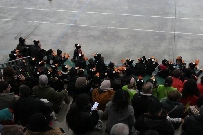 Desfilerik gabe, baina dantz 33 1770997110405