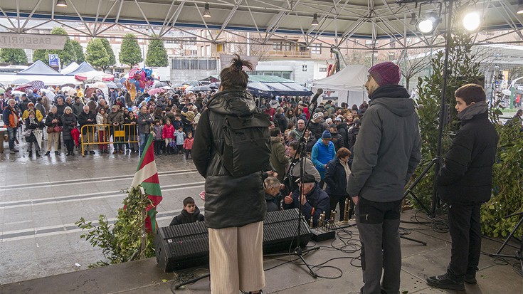 Laudio: Tunela abiapuntu, bertsoa R-Gai