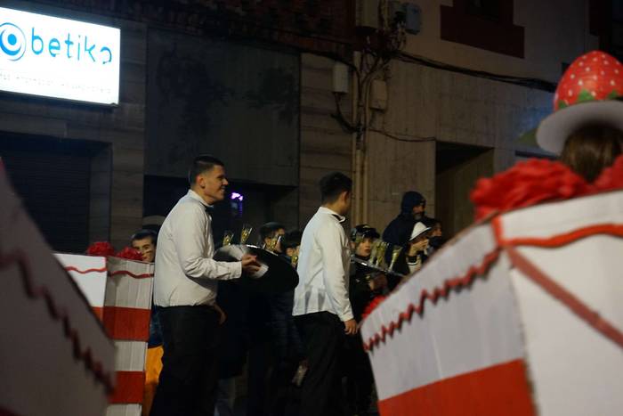 Irudimenez bete dituzte Amur 27 1771098564632