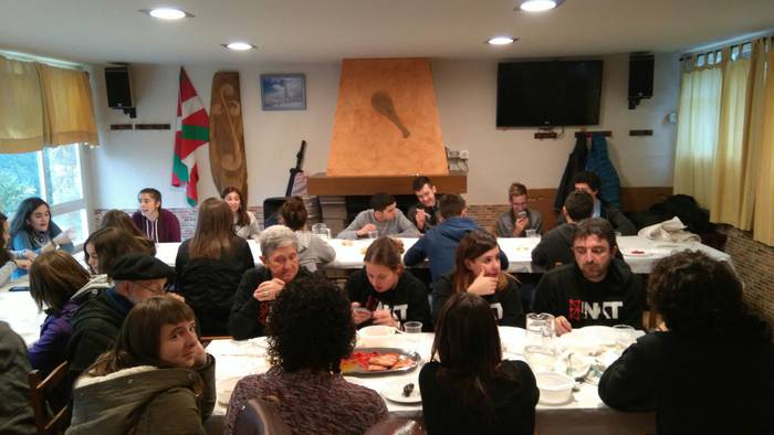 Herri giroa nagusi Zolloko J 4 1510555233281