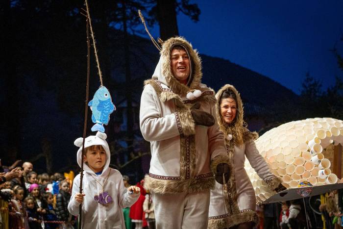 Carnesto oilarraren konpaini 53 1771098678013