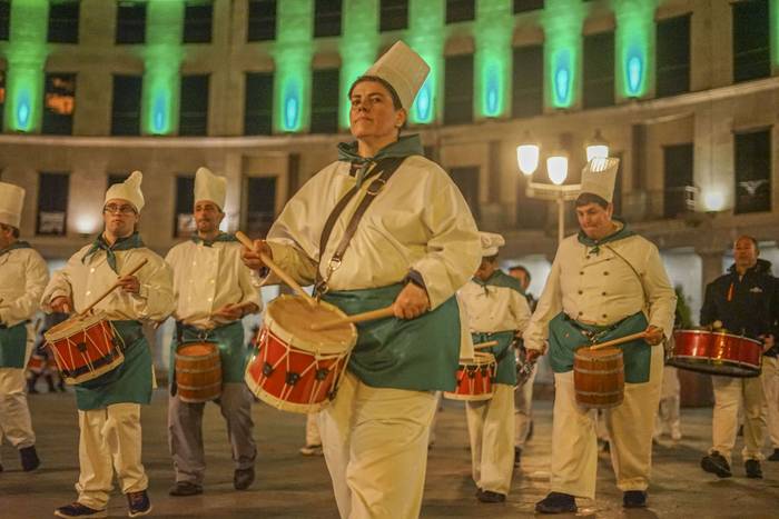 Danbor hotsekin eta ikurriña 31 1777382165043