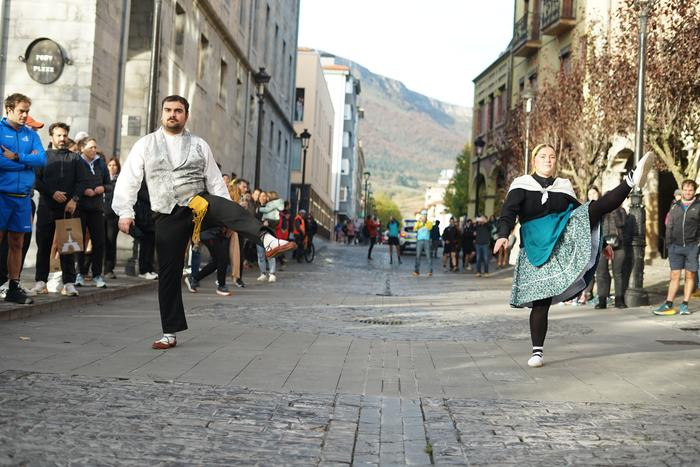 Giro paregabea sortu du herr 9 1762692703253