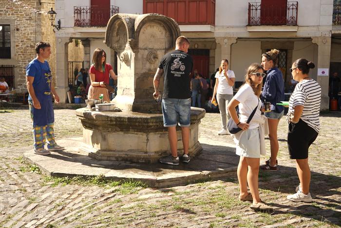 Artziniegako jaiei agur esat 33 1757882795454