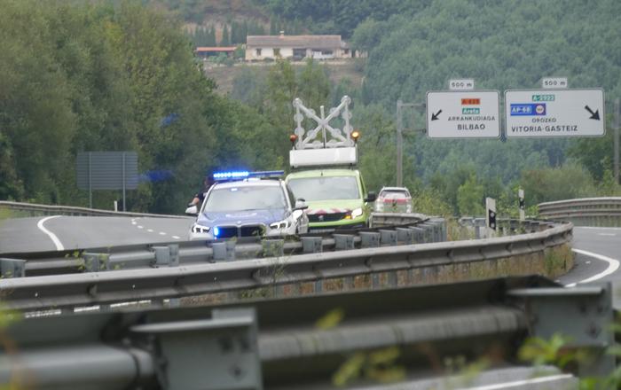 Zauriturik ez Laudioko saihesbidean jazotako trafiko istripuan