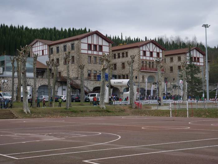 Tenperatura hotza, baina gir 138 1670777979407