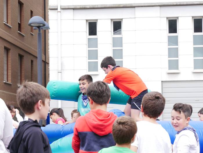 Goizetik iluntzera arte luza 42 1534534417548