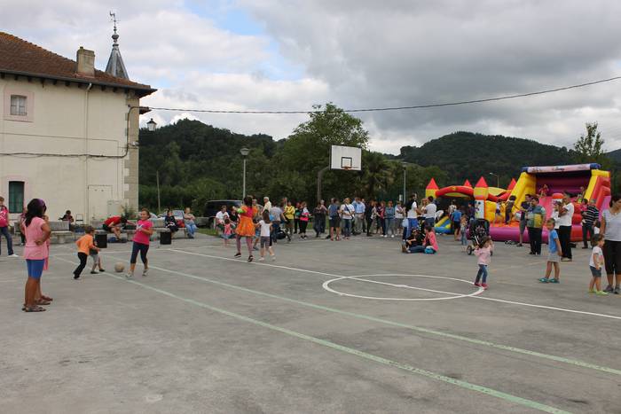 Lantenoko Jaiek balitu zuten 29 1501084165003