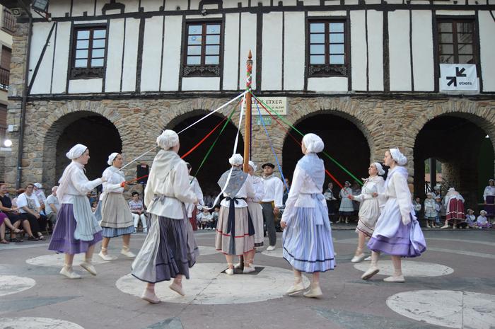 Kulturaz blai bizi izan dute 20 1750803484080