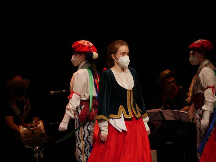 Aiara Dantza Taldearen "Arat 102 1614450539563