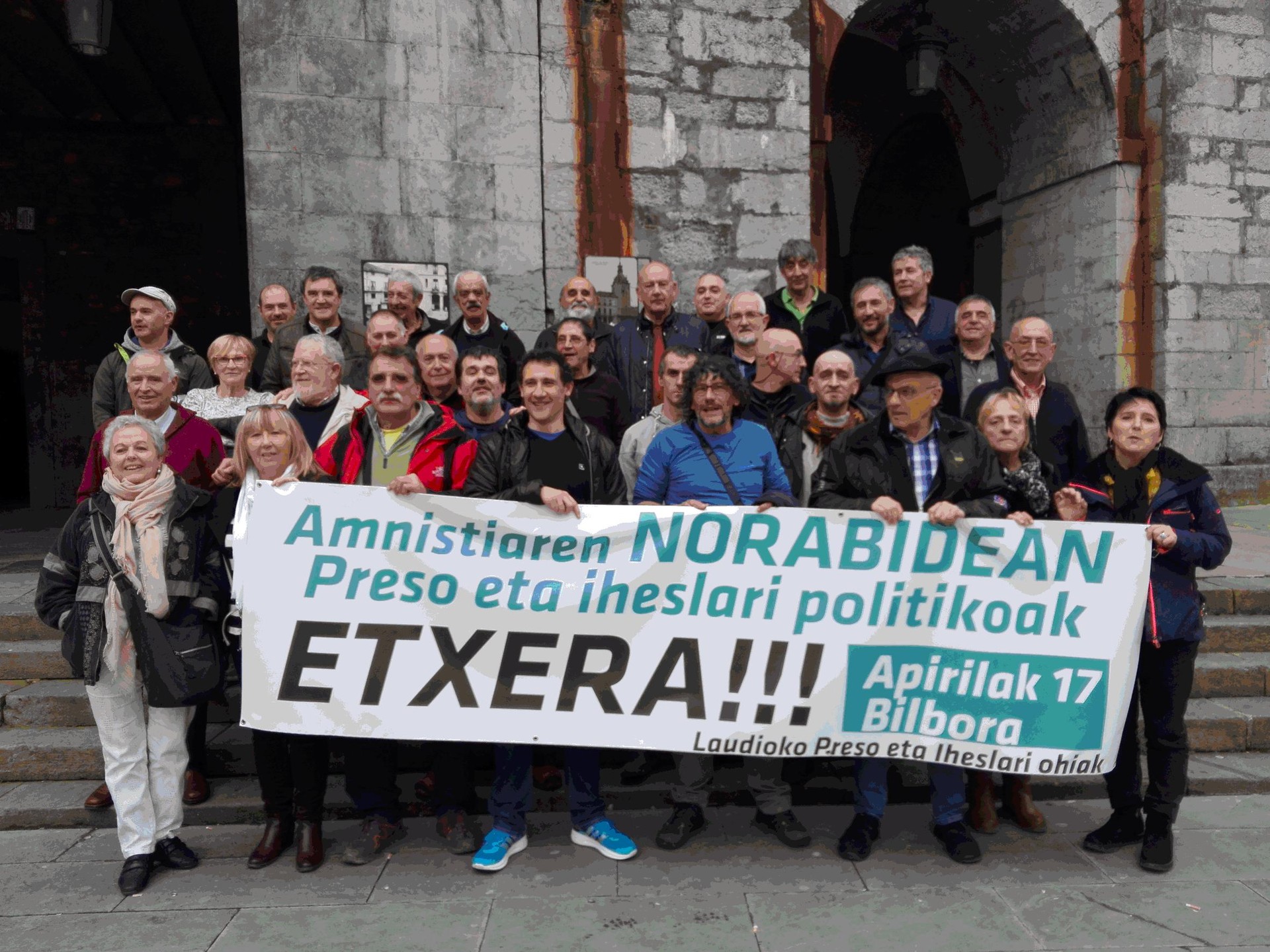 Laudioko preso eta iheslari ohiek apirilaren 17an Bilbon egingo den manifestazioan