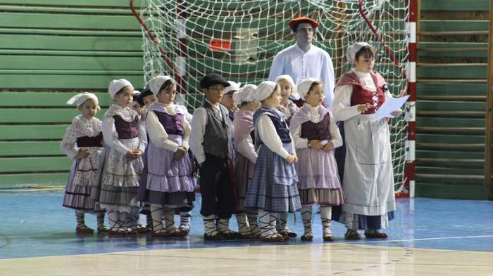 Itxarkundiak ehunka lagun ba 6 1513675921141