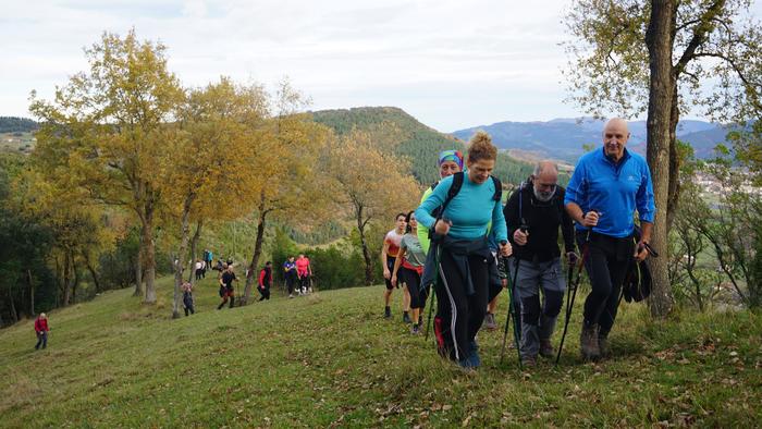 Omenaldiek bereziki hunkigar 35 1765401425444