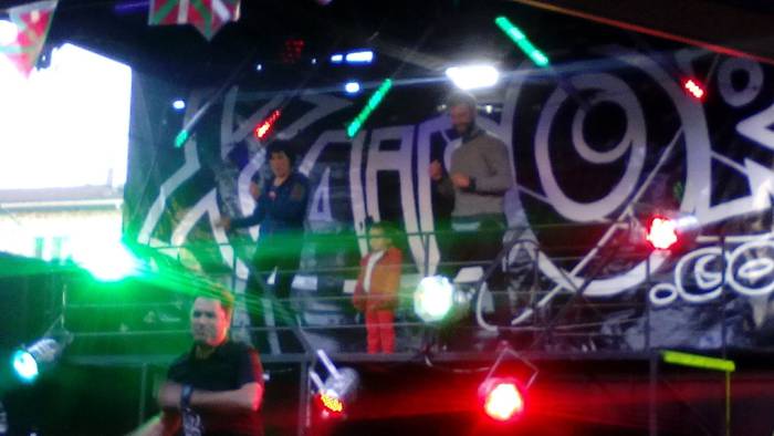 Adin guztiko lagunek parte h 8 1493565238944