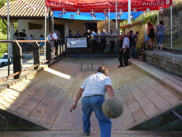 Egun erdiko bola-joko marato 18 1498475548837