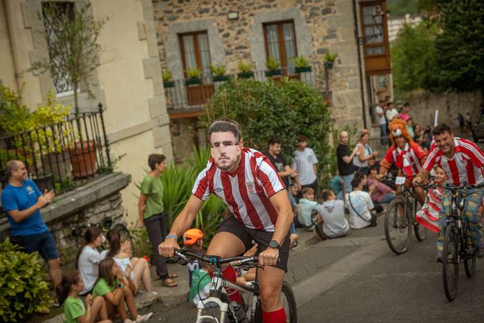 Bizikletak irudimenez jantzi 78 1757325879489