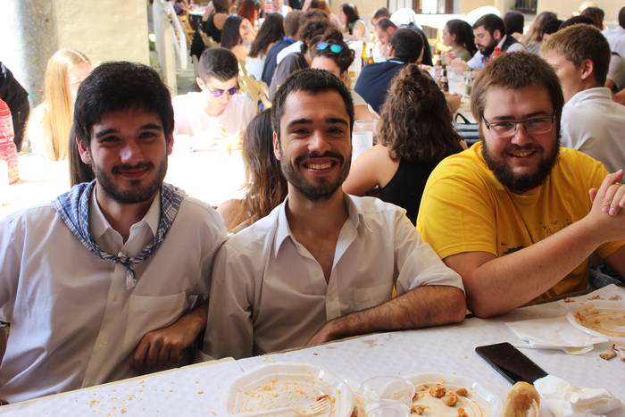 Gaztetxeko eta antzinako jai 120 1502900402850