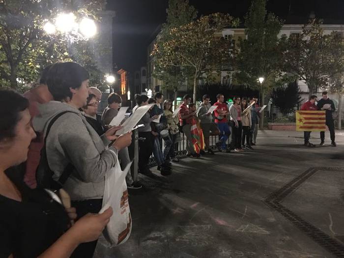 Kataluniako grebarekin bat e 10 1507108932522