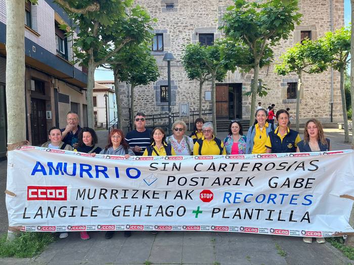 Amurrioko Correoseko postariek grebari eutsiko diote, enpresako zuzendaritzaren proposamena nahikoa ez dela iritzita
